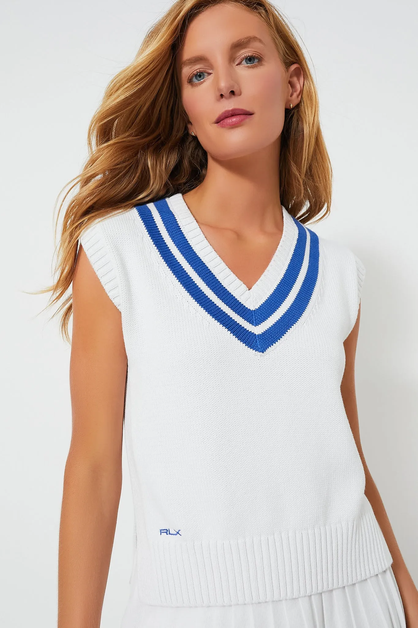 Ceramic White Cotton V-Neck Sweater Vest Pullover