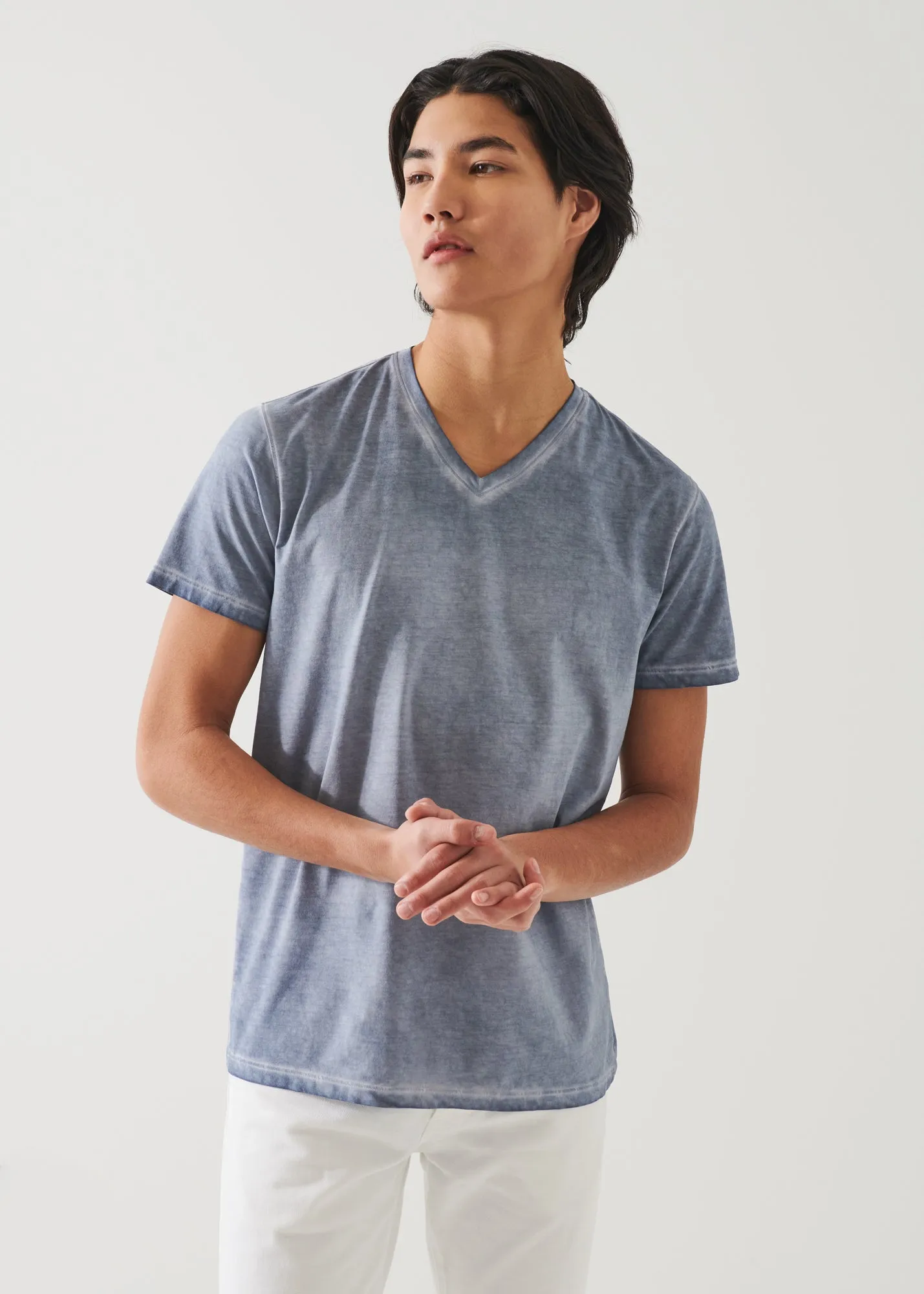 PIMA COTTON STRETCH VINTAGE WASH V-NECK T-SHIRT