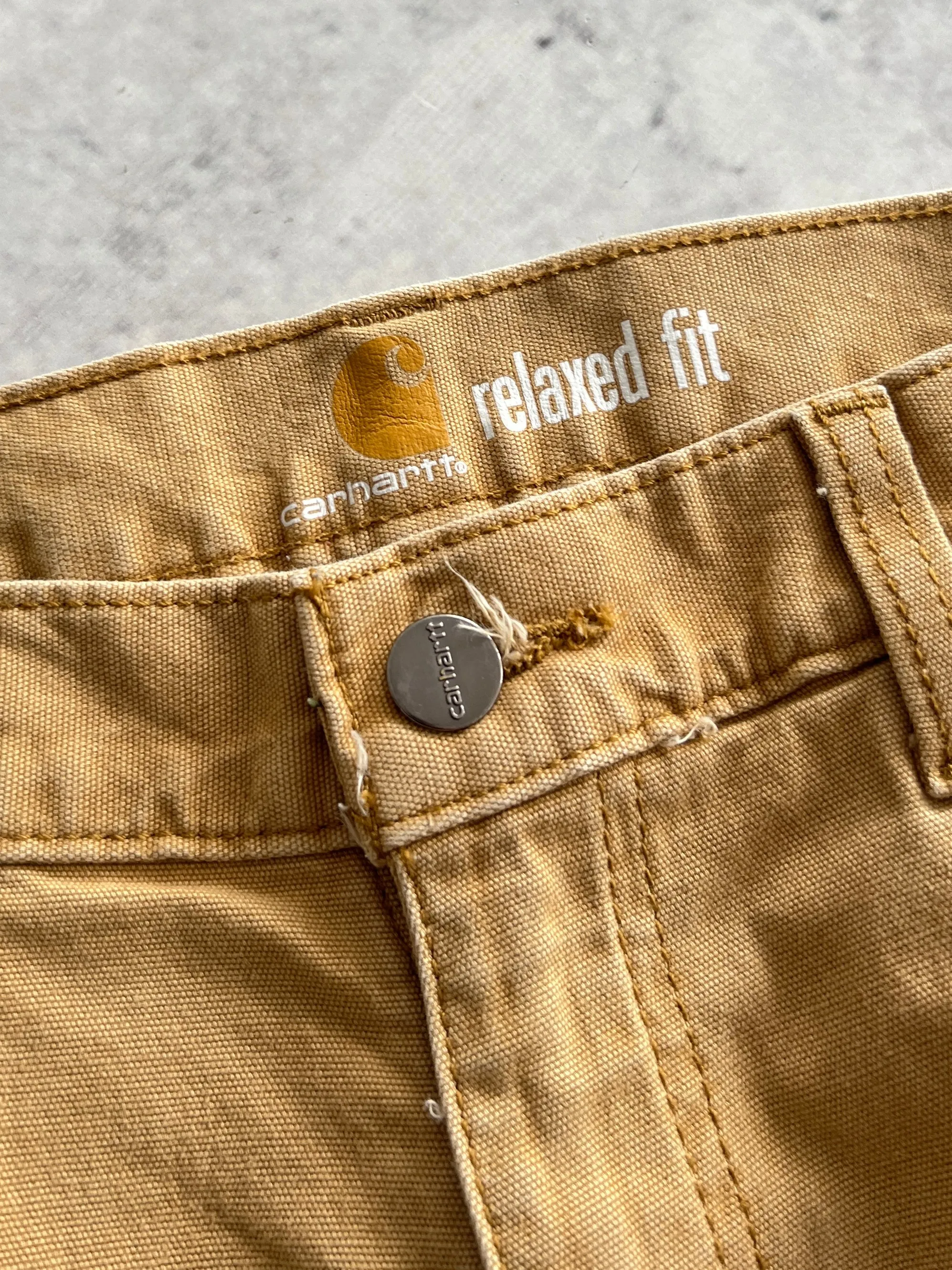 Vintage Carhartt carpenter work jeans (W32 x L30)