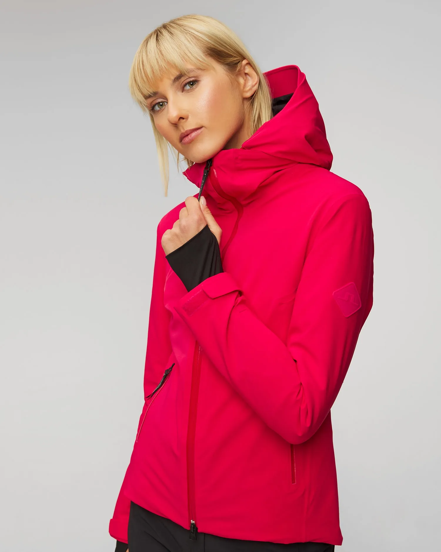 Women's red ski jacket J.Lindeberg Halo SWOW09032-g064